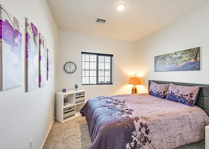 Year-round Yuma Escape Near Dtwn: Pets Welcome!